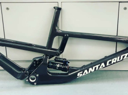 2020 Santa Cruz Nomad CC frame