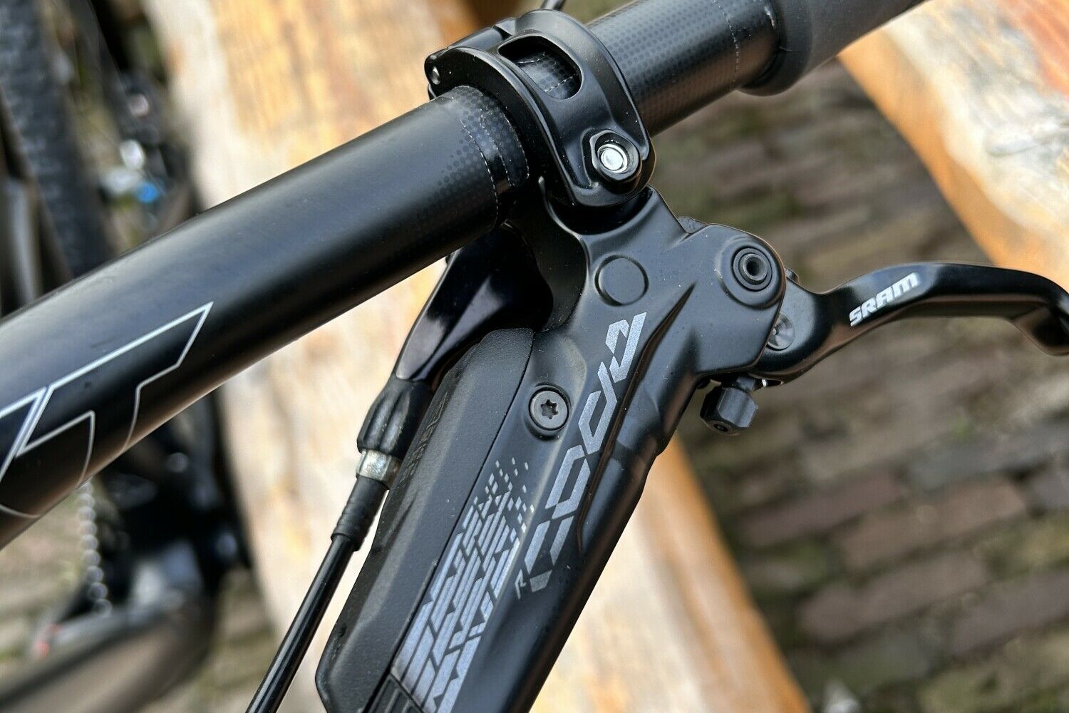Specialized Camber Elite