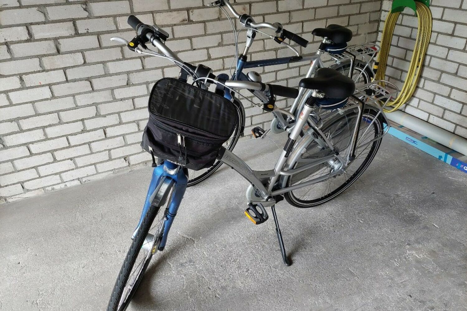 Batavus set fietsen te koop aangeboden.